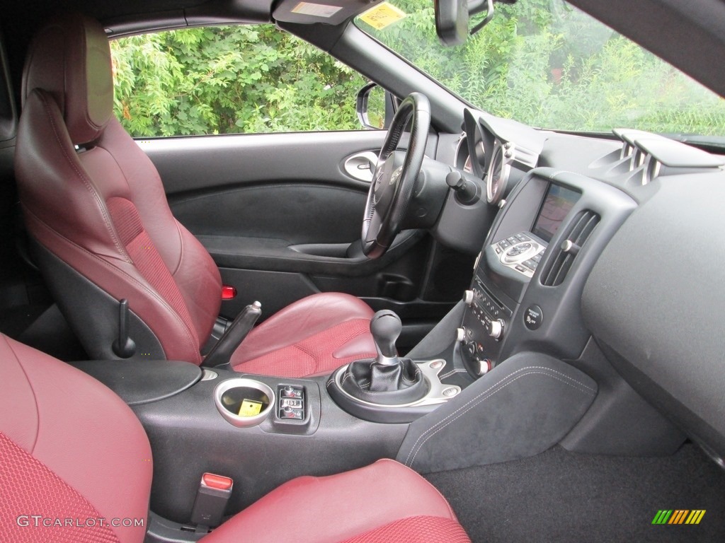 2010 370Z Touring Roadster - Black Cherry / Wine Leather photo #16