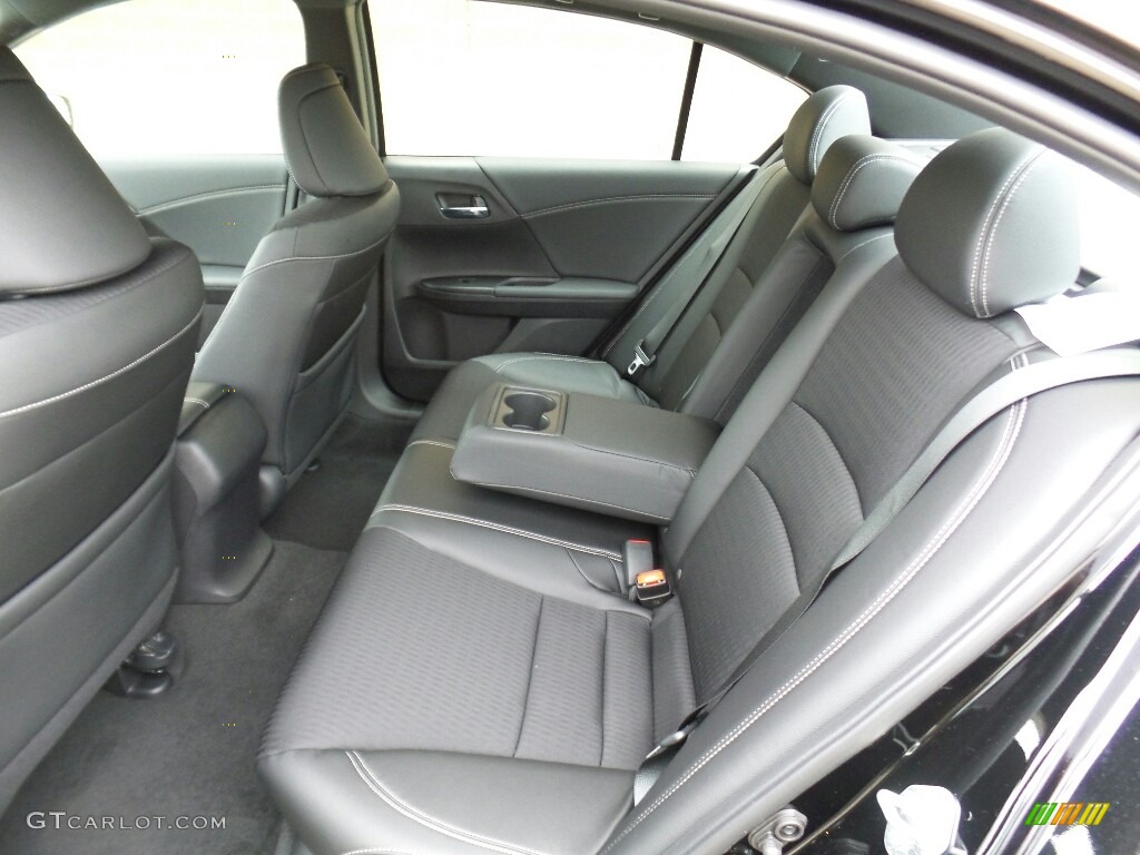 2017 Honda Accord Sport Sedan Rear Seat Photo #114802171