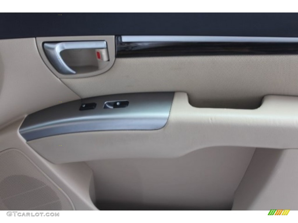 2012 Santa Fe GLS - Glacier White / Beige photo #27