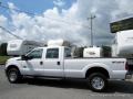 Oxford White - F350 Super Duty XL Crew Cab 4x4 Photo No. 2
