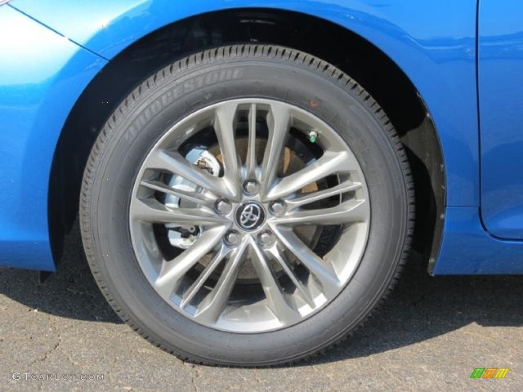 2017 Toyota Camry SE Wheel Photo #114809485
