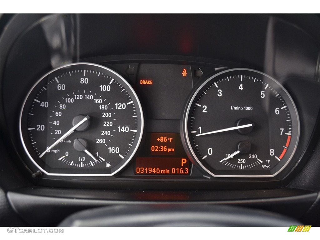 2013 1 Series 135is Convertible - Space Gray Metallic / Black photo #28