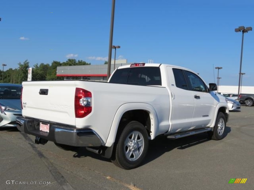 2016 Tundra SR5 Double Cab 4x4 - Super White / Graphite photo #24