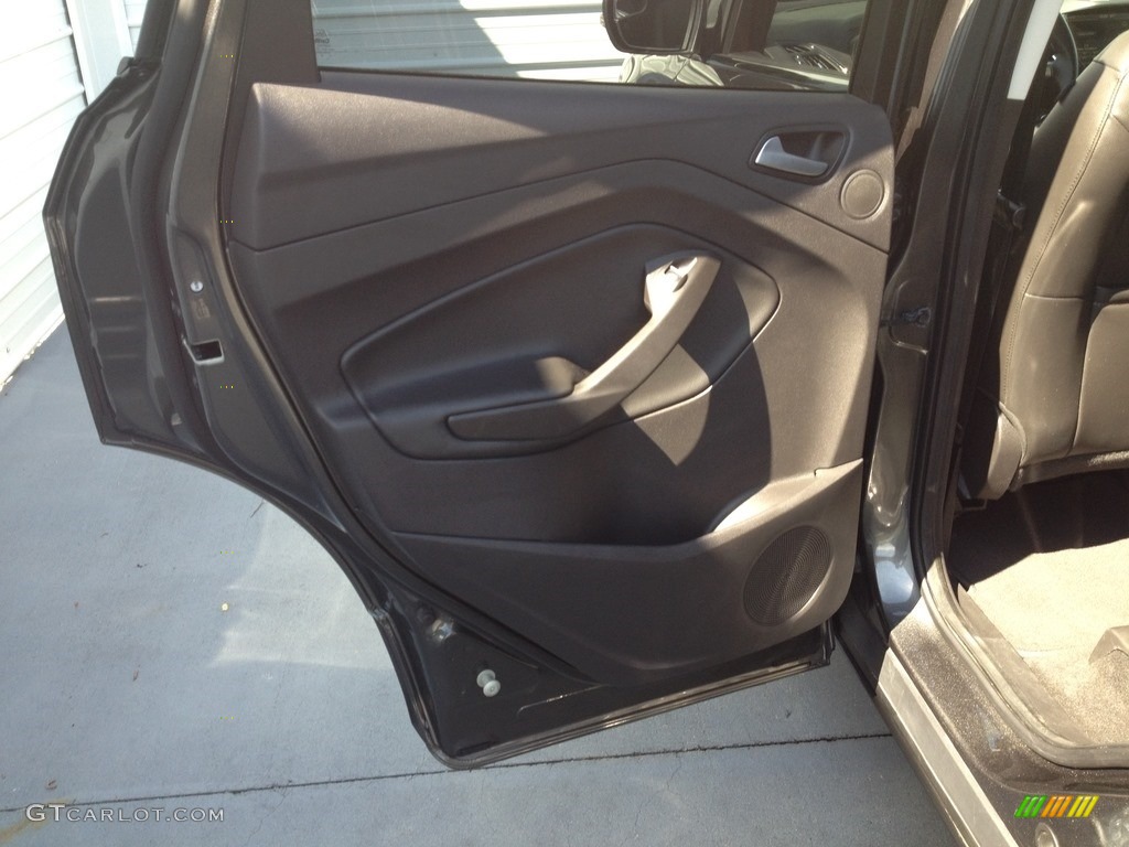 2015 Escape Titanium - Magnetic Metallic / Charcoal Black photo #26