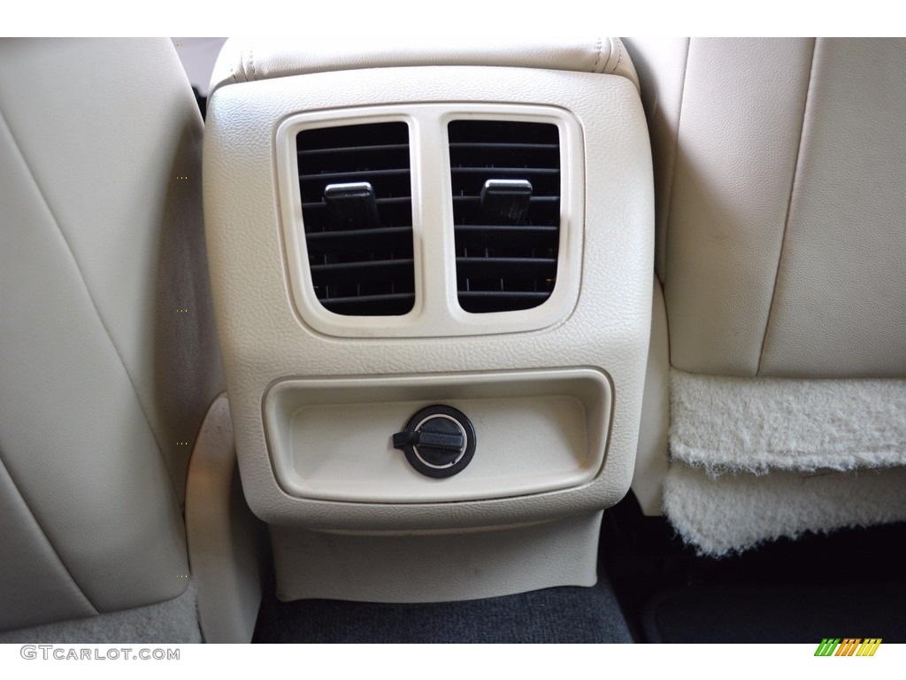 2015 Taurus Limited - Caribou Metallic / Dune photo #23