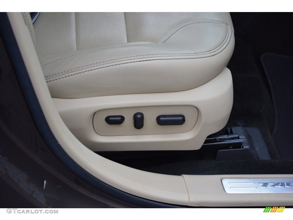 2015 Taurus Limited - Caribou Metallic / Dune photo #28