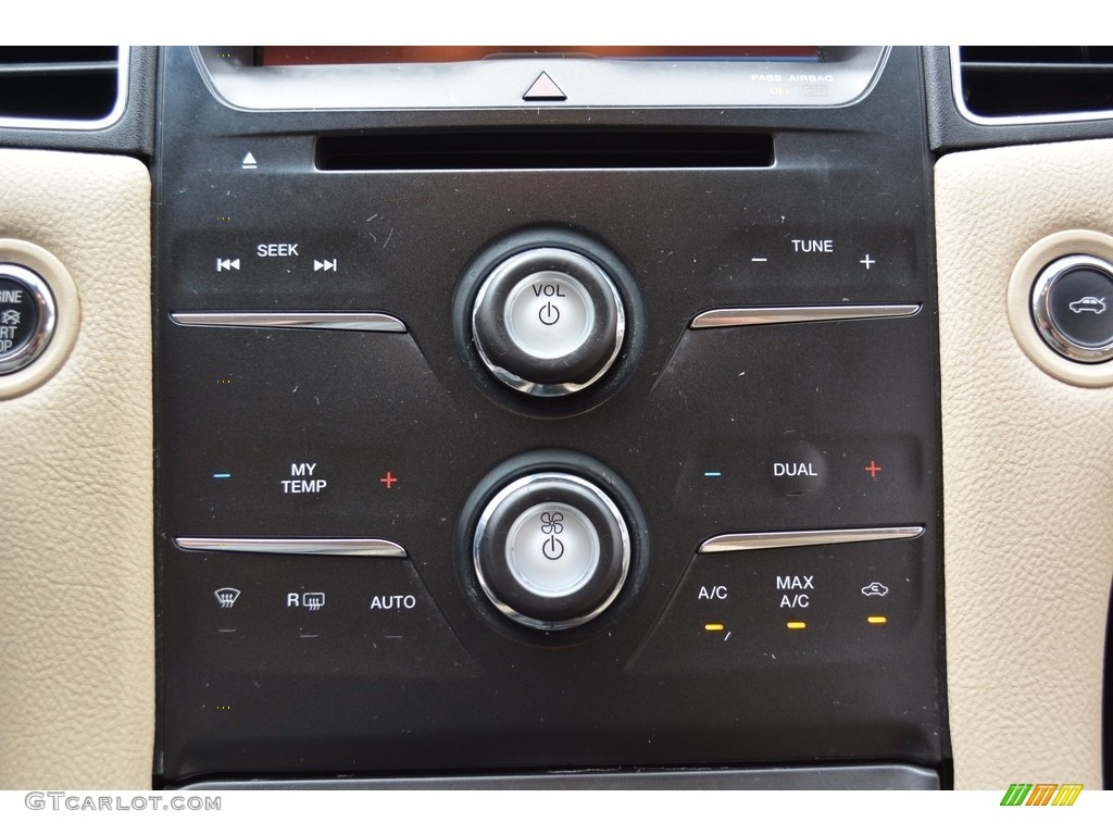2015 Taurus Limited - Caribou Metallic / Dune photo #41