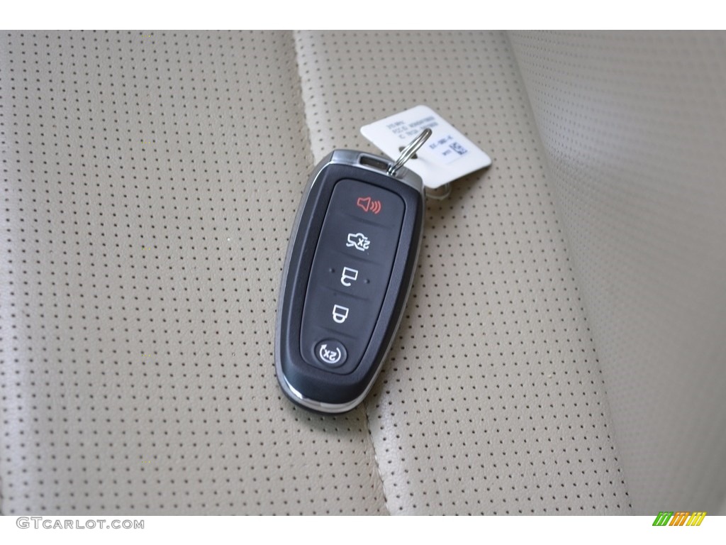 2015 Taurus Limited - Caribou Metallic / Dune photo #58