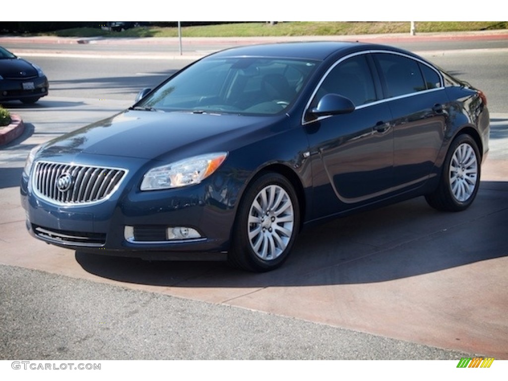 2011 Regal CXL - Majestic Blue Metallic / Ebony photo #8