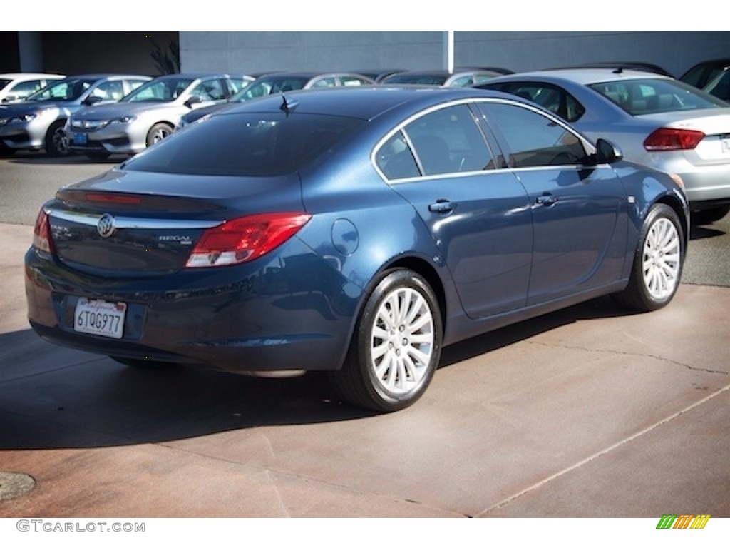 2011 Regal CXL - Majestic Blue Metallic / Ebony photo #11