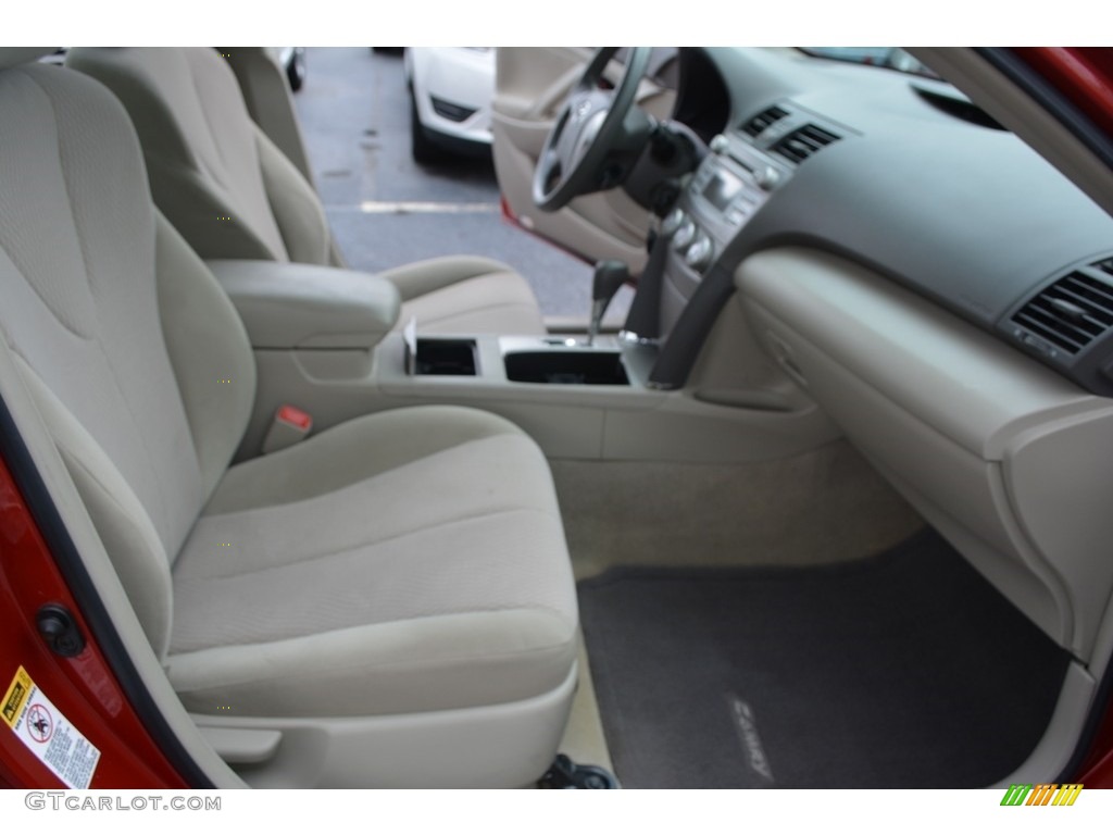 2011 Camry LE - Barcelona Red Metallic / Ash photo #15