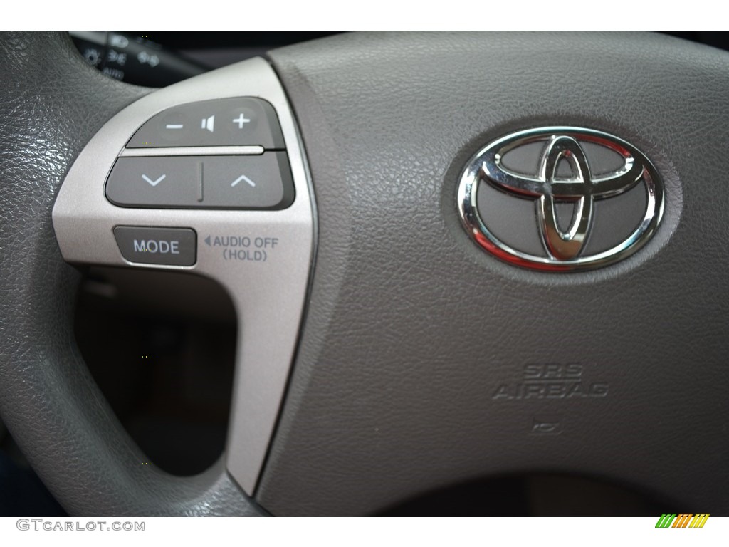 2011 Camry LE - Barcelona Red Metallic / Ash photo #18