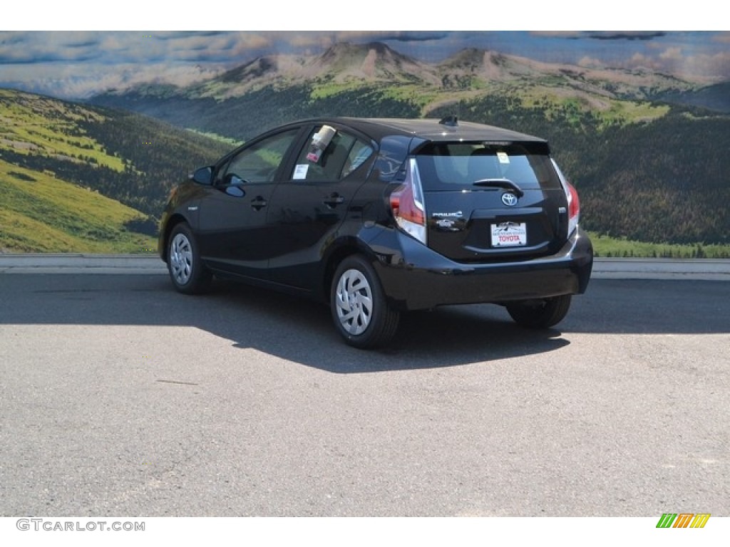2016 Prius c Two - Black Sand Pearl / Black photo #3