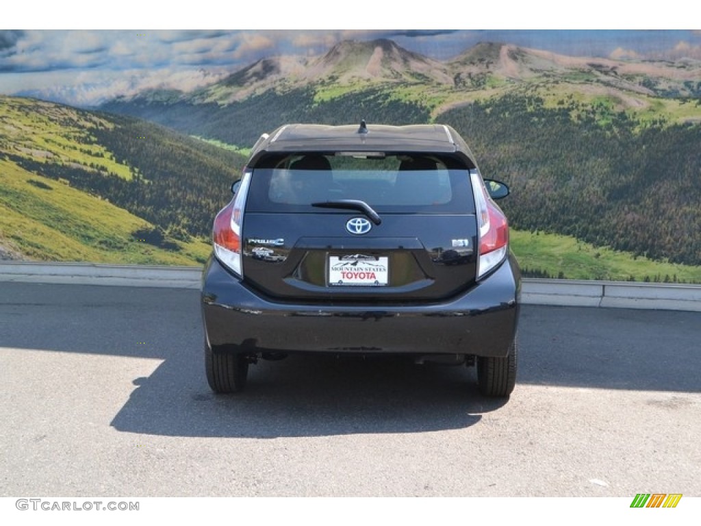 2016 Prius c Two - Black Sand Pearl / Black photo #4