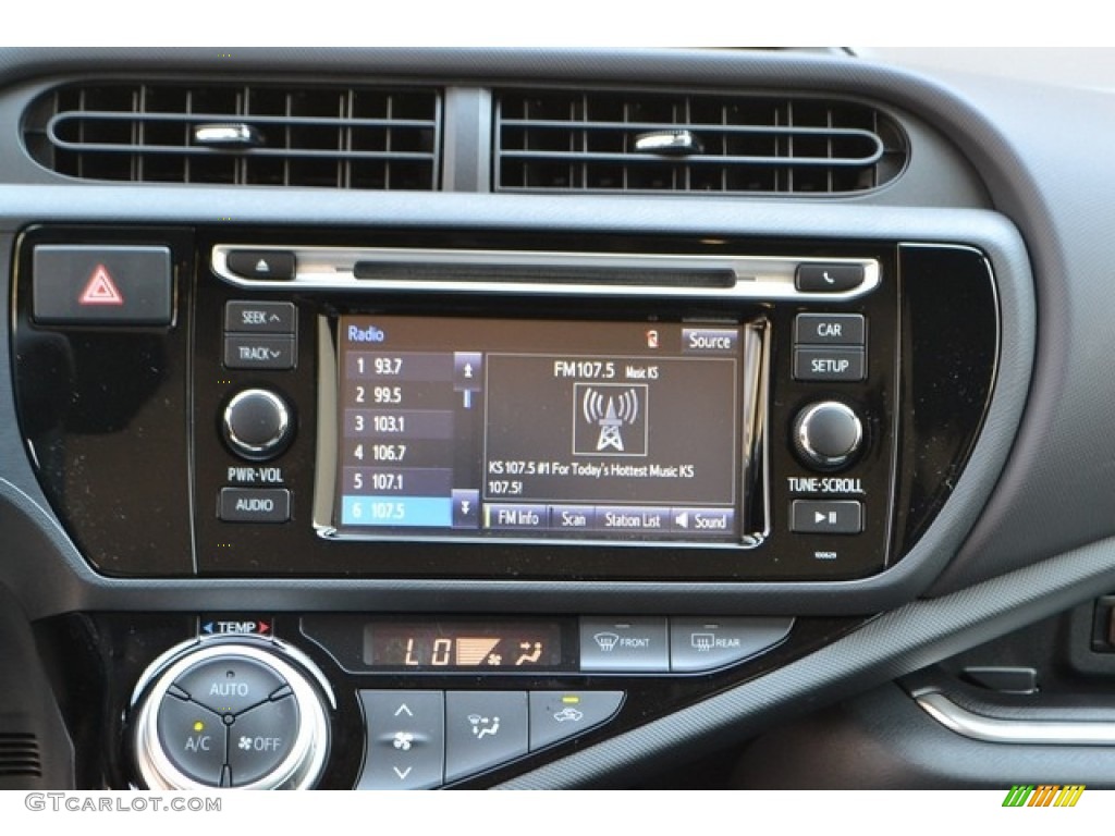 2016 Prius c Two - Black Sand Pearl / Black photo #6