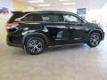 2016 Midnight Black Metallic Toyota Highlander XLE  photo #3