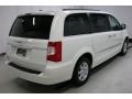 Stone White - Town & Country Touring Photo No. 39