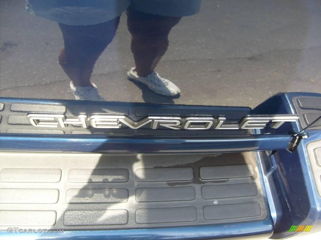 2000 S10 LS Regular Cab - Indigo Blue Metallic / Medium Gray photo #11