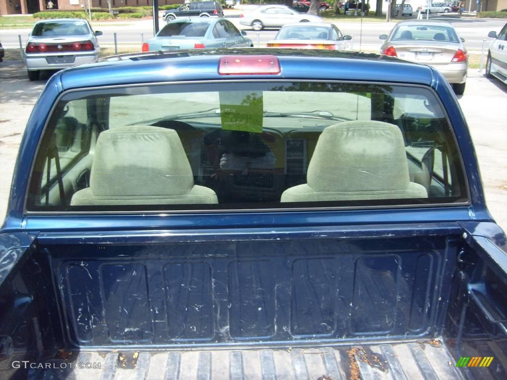 2000 S10 LS Regular Cab - Indigo Blue Metallic / Medium Gray photo #25