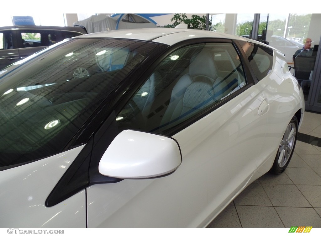 2011 CR-Z EX Sport Hybrid - Premium White Pearl / Gray Fabric photo #6