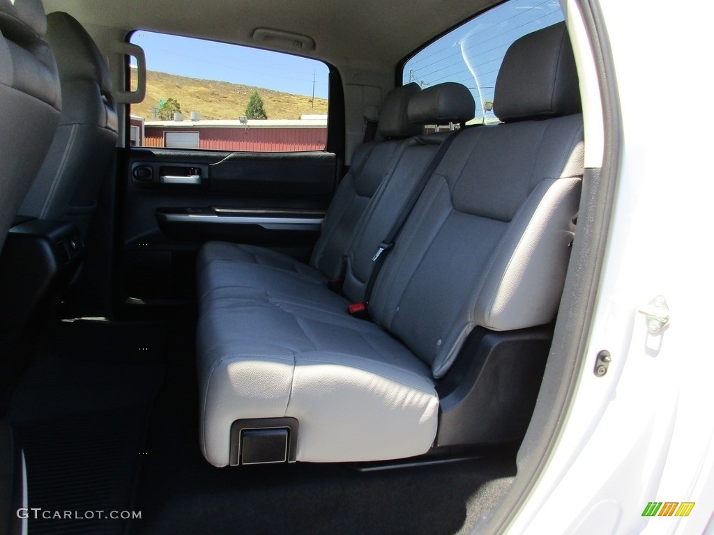 2015 Tundra SR5 CrewMax 4x4 - Super White / Graphite photo #20