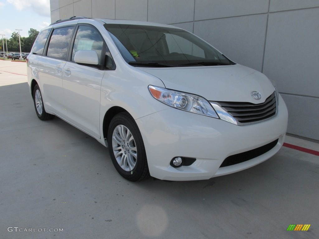 2016 Sienna XLE Premium - Blizzard Pearl / Ash photo #2