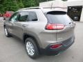 2017 Light Brownstone Pearl Jeep Cherokee Latitude 4x4  photo #4