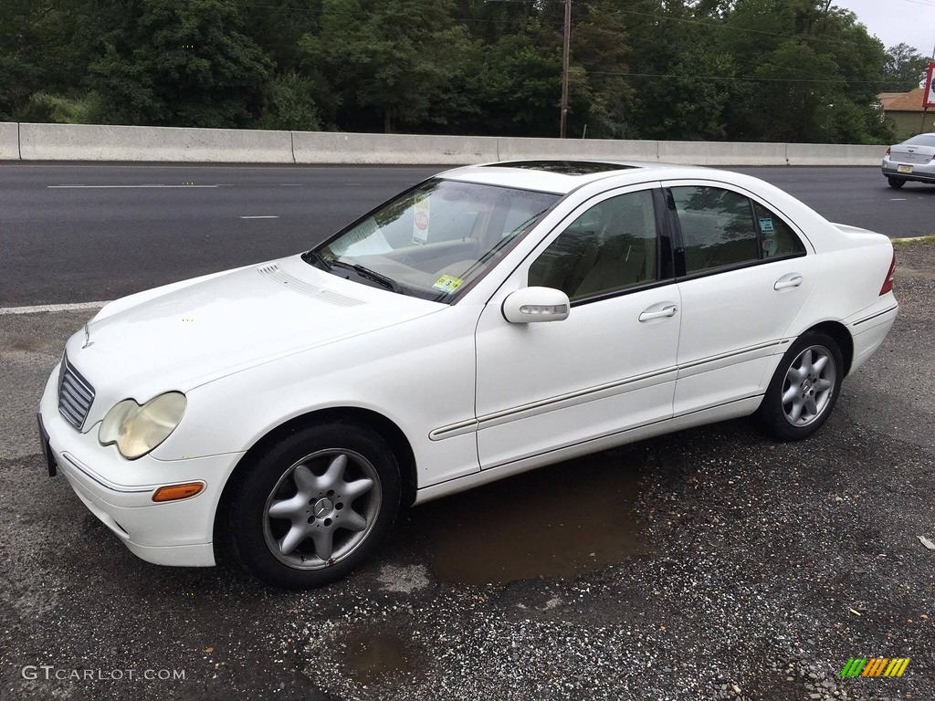 2004 C 240 4Matic Sedan - Alabaster White / Java photo #3