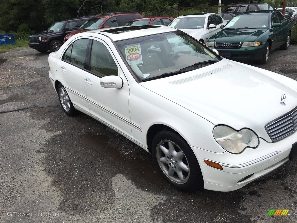 2004 C 240 4Matic Sedan - Alabaster White / Java photo #11