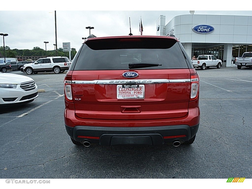 2011 Explorer XLT - Red Candy Metallic / Charcoal Black photo #4
