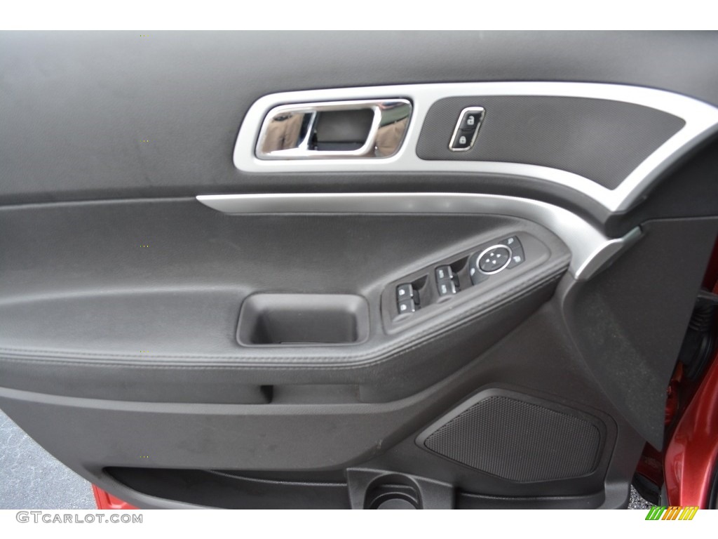 2011 Explorer XLT - Red Candy Metallic / Charcoal Black photo #8