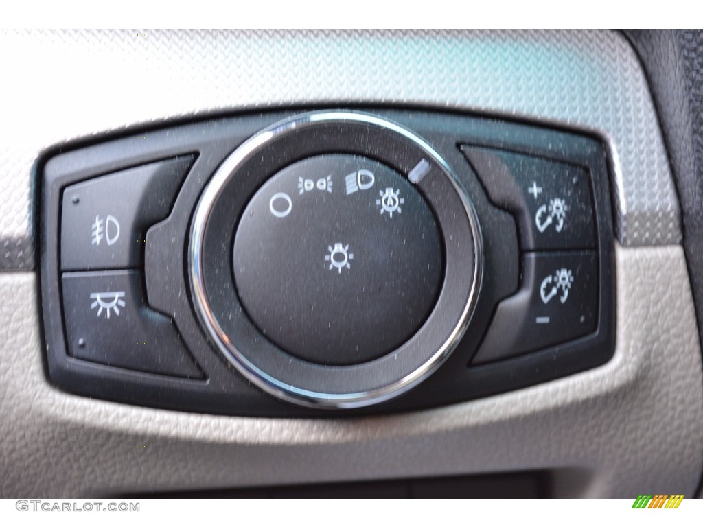 2014 Explorer XLT - Sterling Gray / Medium Light Stone photo #13