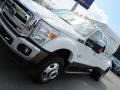 Oxford White - F350 Super Duty Lariat Crew Cab 4x4 DRW Photo No. 31