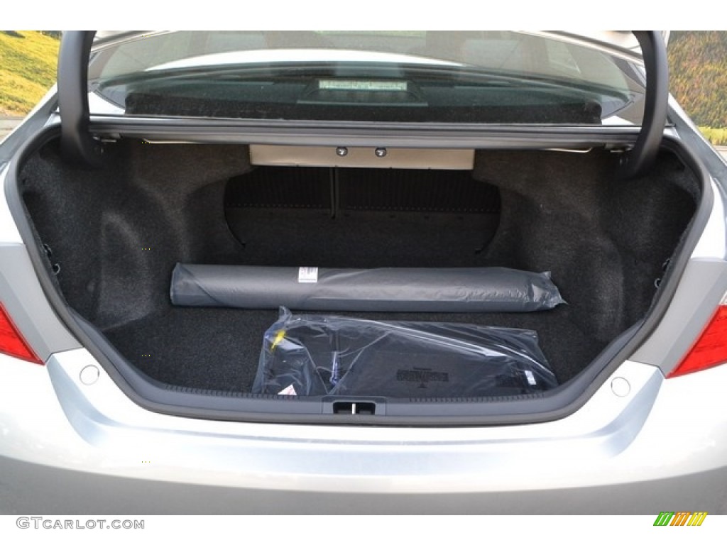 2017 Toyota Camry XSE Trunk Photo #114870536