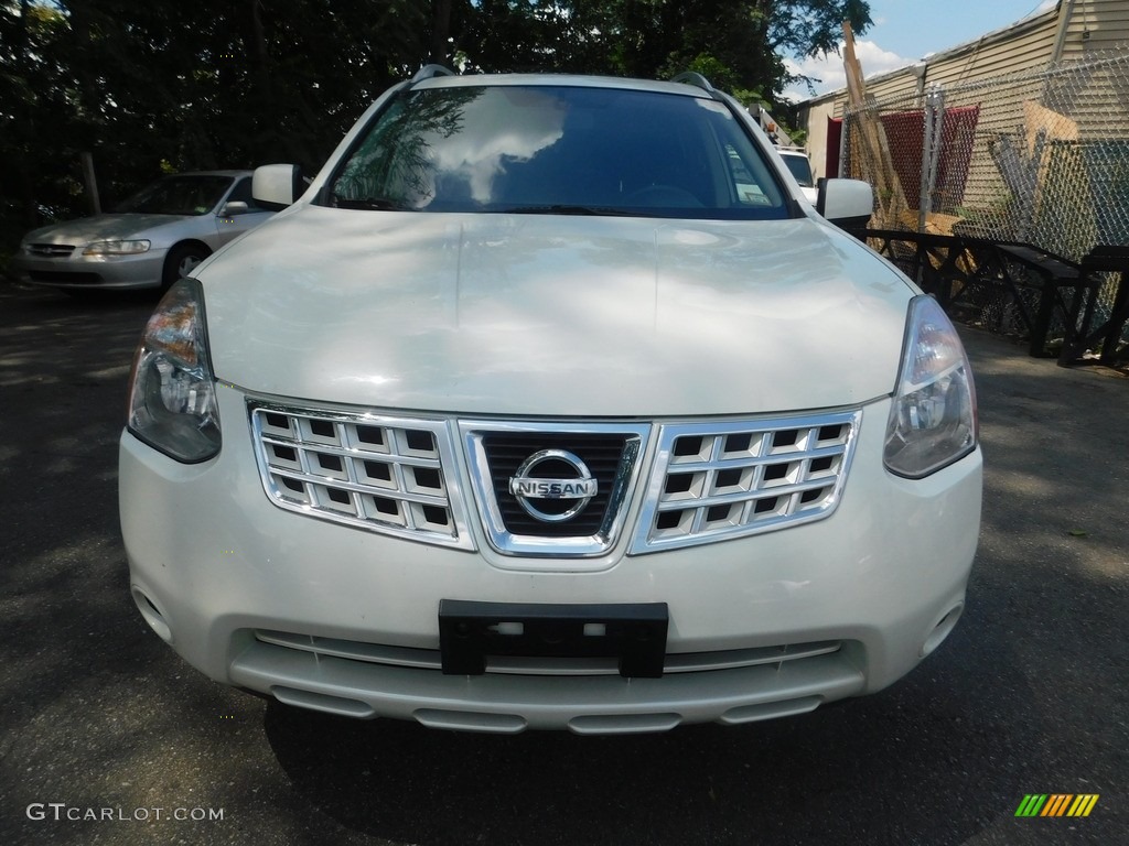 2010 Rogue SL AWD - Phantom White / Black photo #5