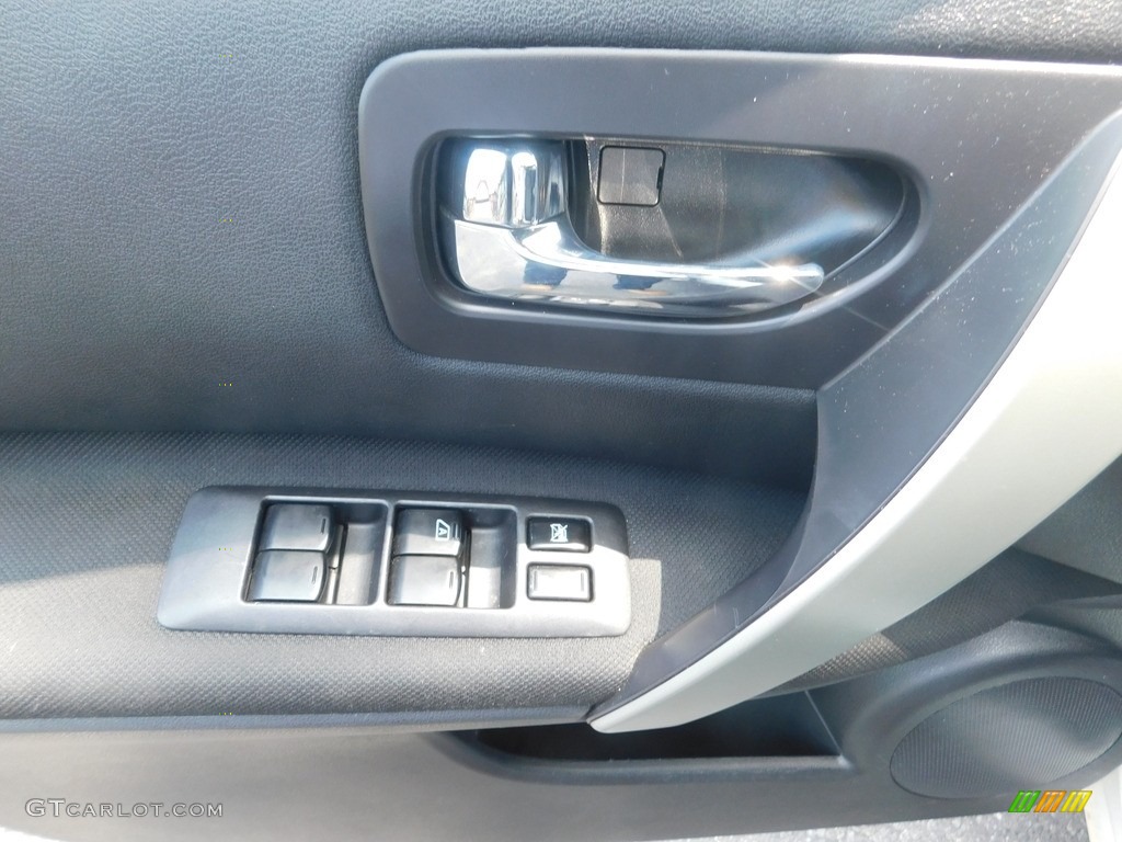 2010 Rogue SL AWD - Phantom White / Black photo #11