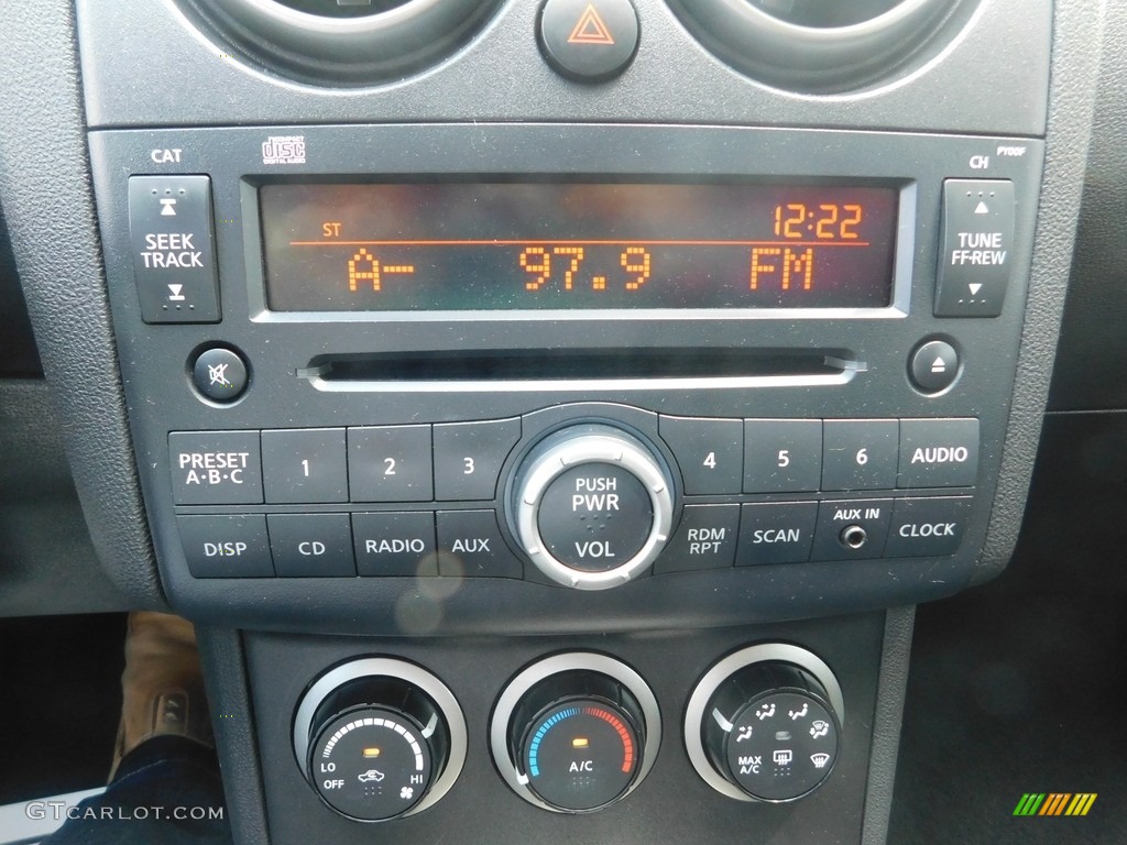 2010 Rogue SL AWD - Phantom White / Black photo #18