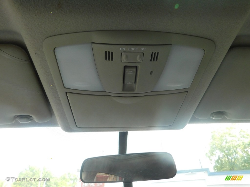 2010 Rogue SL AWD - Phantom White / Black photo #21