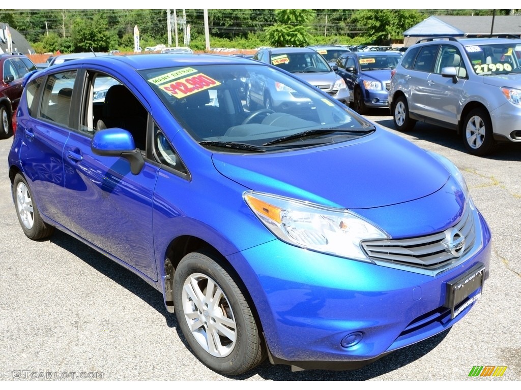 2014 Versa Note S - Metallic Blue / Wheat Stone photo #3