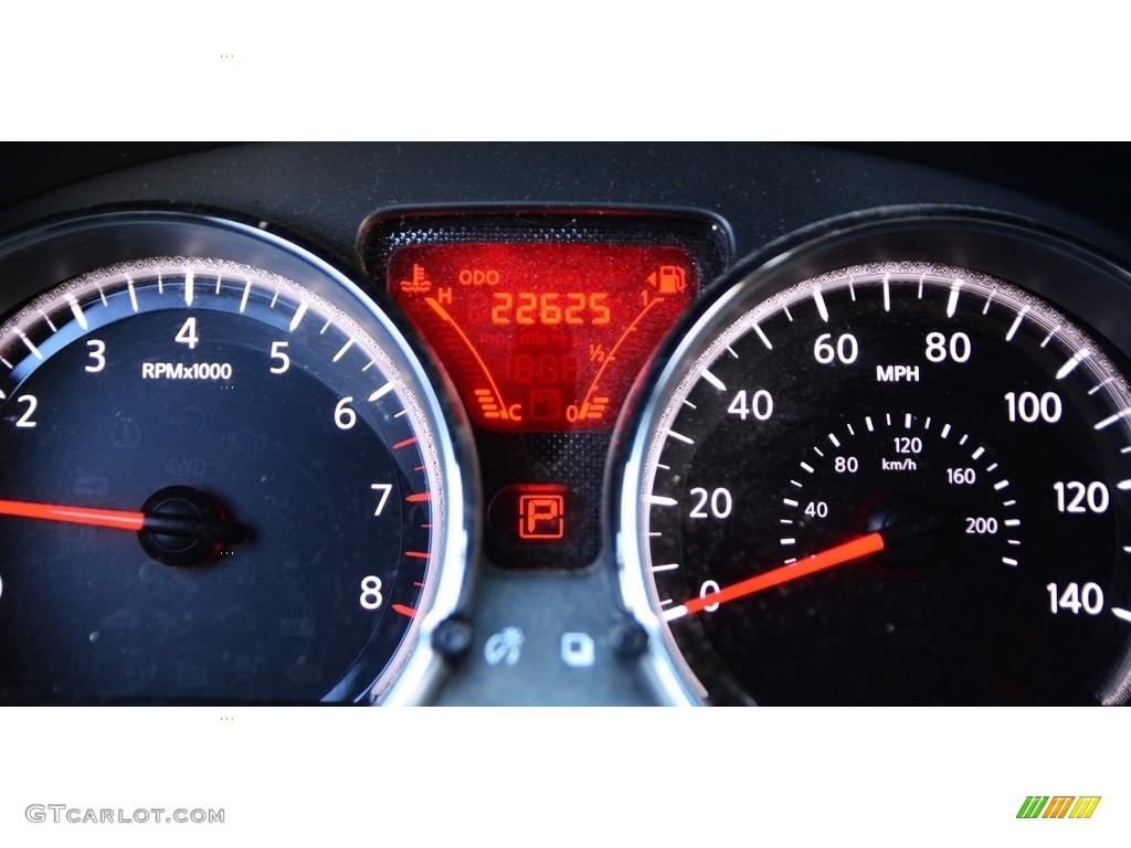 2014 Versa Note S - Metallic Blue / Wheat Stone photo #14