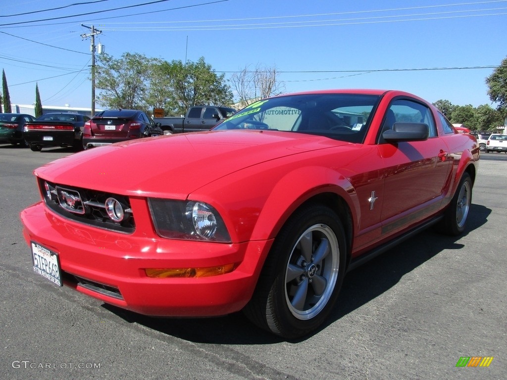 2006 Mustang V6 Premium Coupe - Torch Red / Light Graphite photo #3