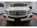 Arctic White - ML 350 4Matic Photo No. 4