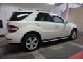 Arctic White - ML 350 4Matic Photo No. 7