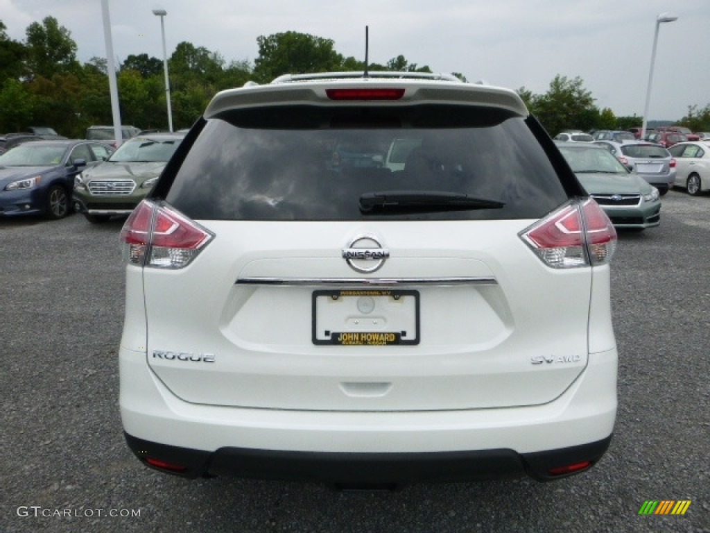 2016 Rogue SV AWD - Pearl White / Charcoal photo #9