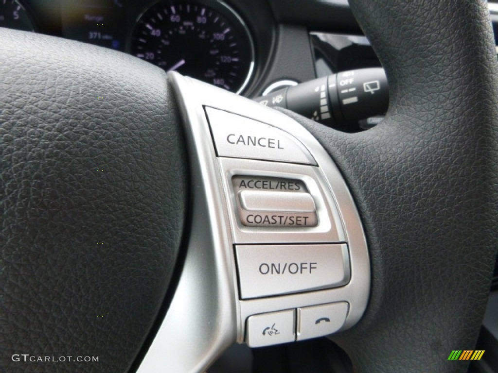 2016 Rogue SV AWD - Pearl White / Charcoal photo #23