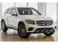 Polar White - GLC 300 4Matic Photo No. 12
