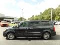 Granite Crystal Metallic - Town & Country Touring-L Photo No. 2