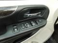 Granite Crystal Metallic - Town & Country Touring-L Photo No. 20