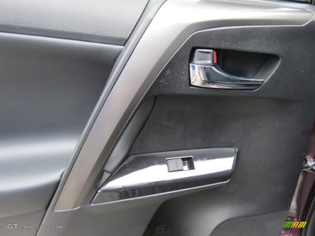 2016 RAV4 SE - Black Currant Metallic / Black photo #7