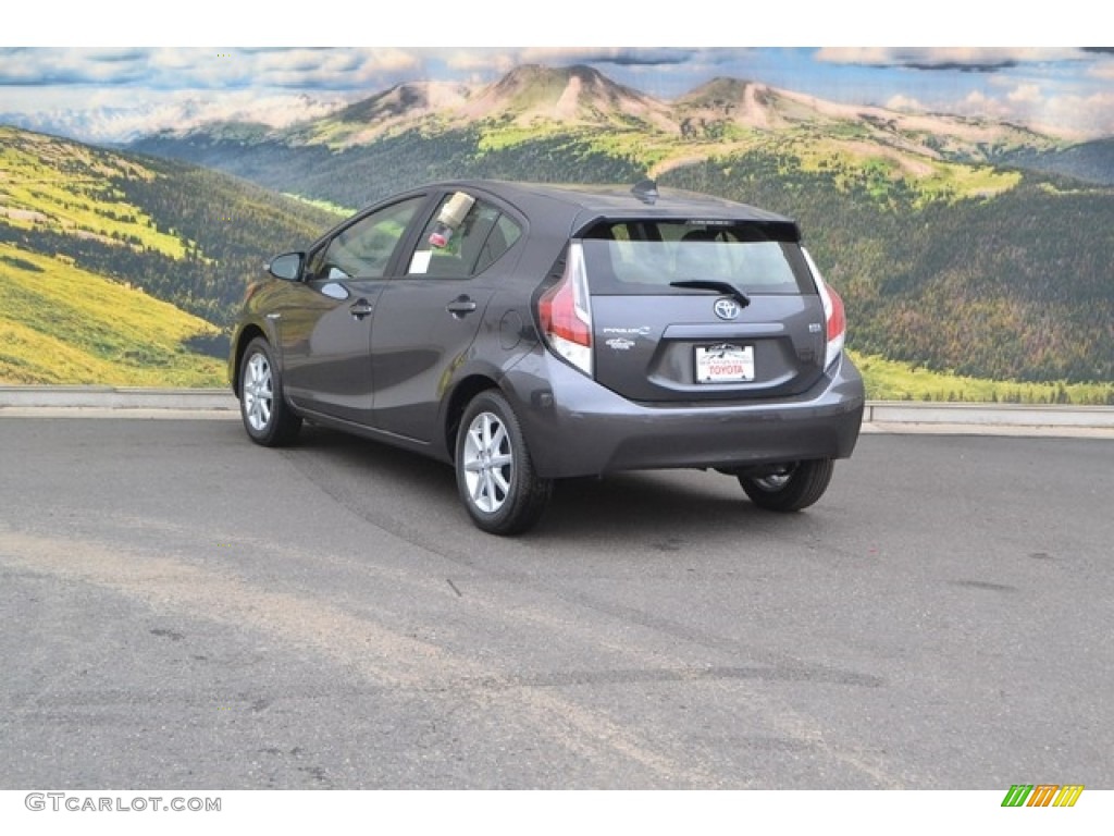 2016 Prius c Three - Magnetic Gray Metallic / Black photo #3